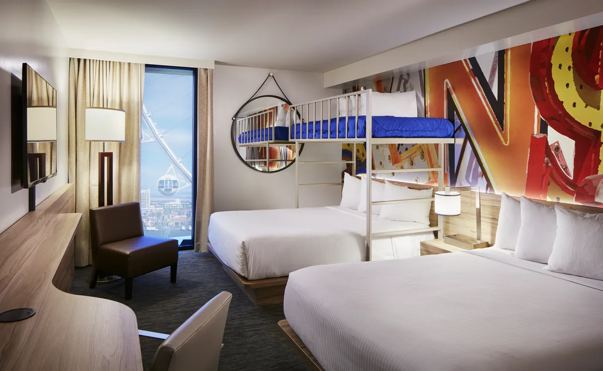The LINQ - A Caesars Rewards Destination — 4