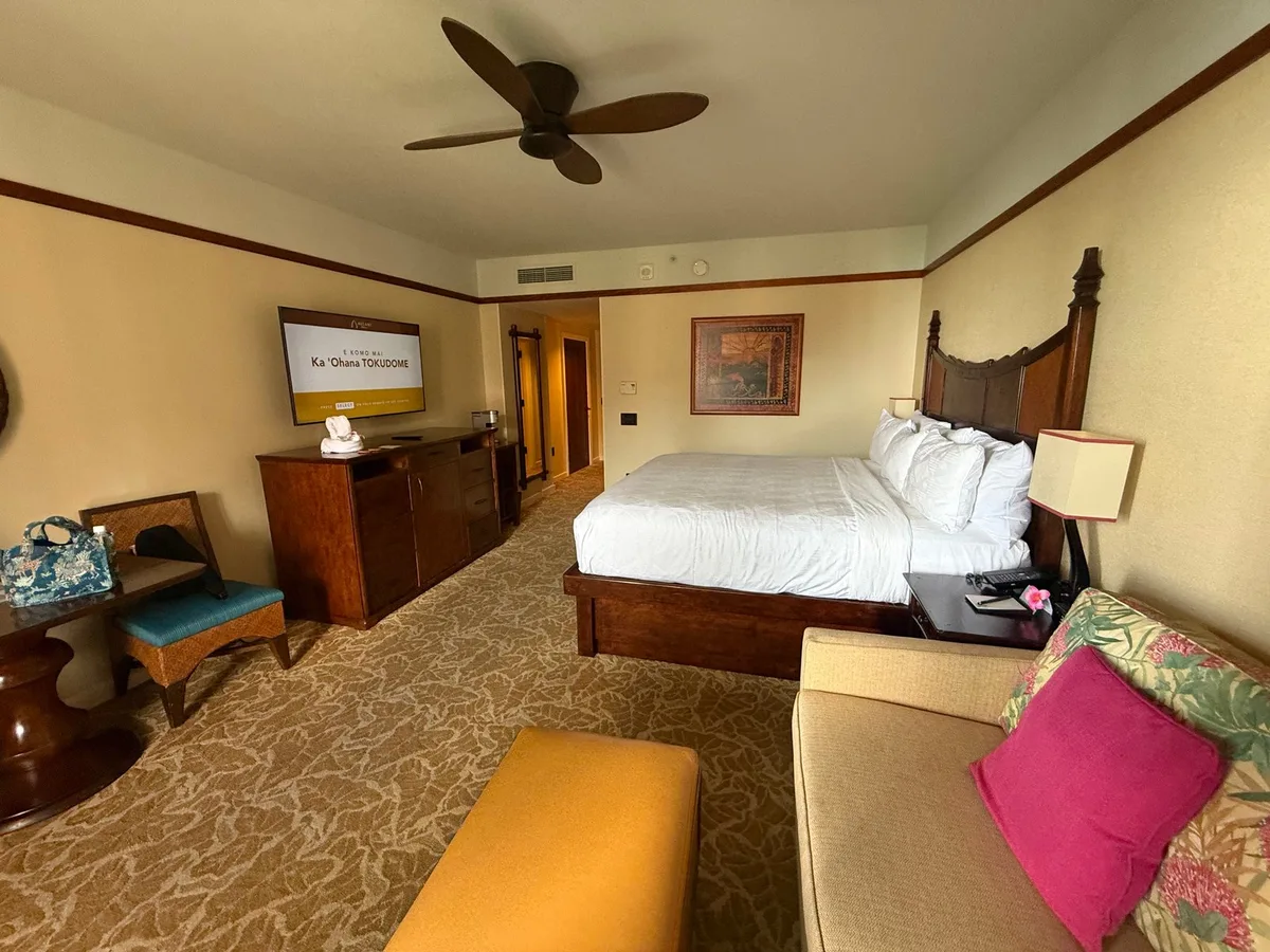 Aulani, Disney Vacation Club Villas Preview Center — 3