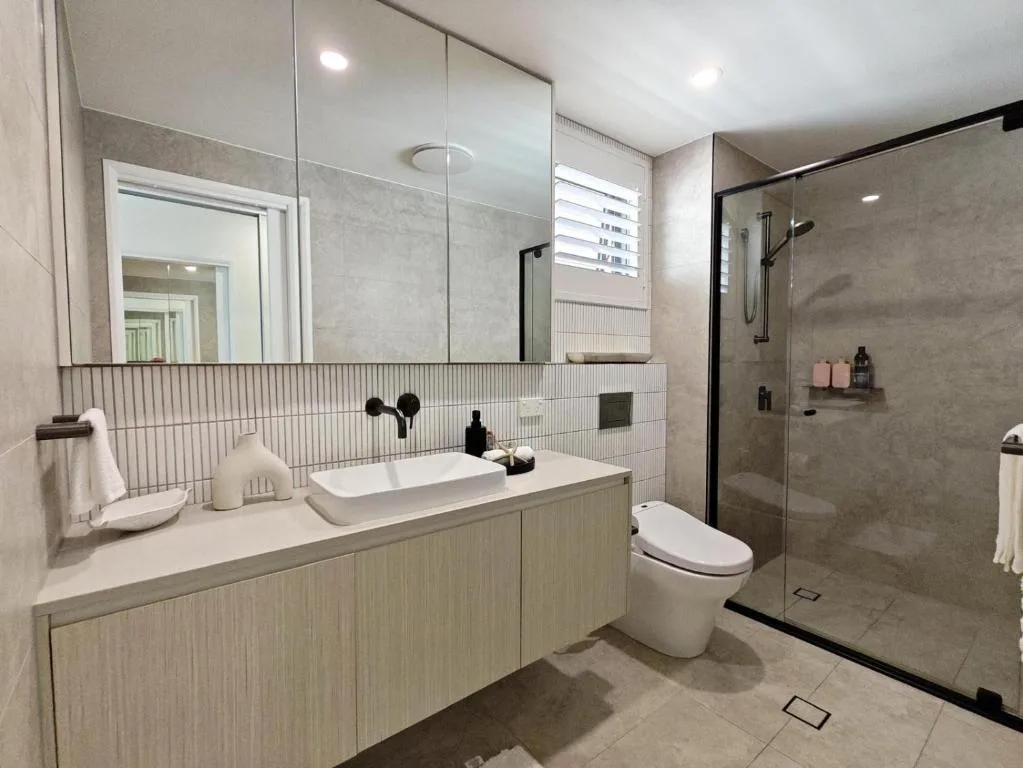 Luxury 3BR, 2BA Unit with Pool & BBQ in Gold Coast — 3