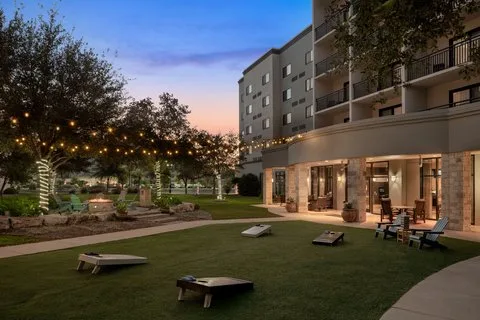 Courtyard by Marriott San Antonio Six Flags® at The RIM