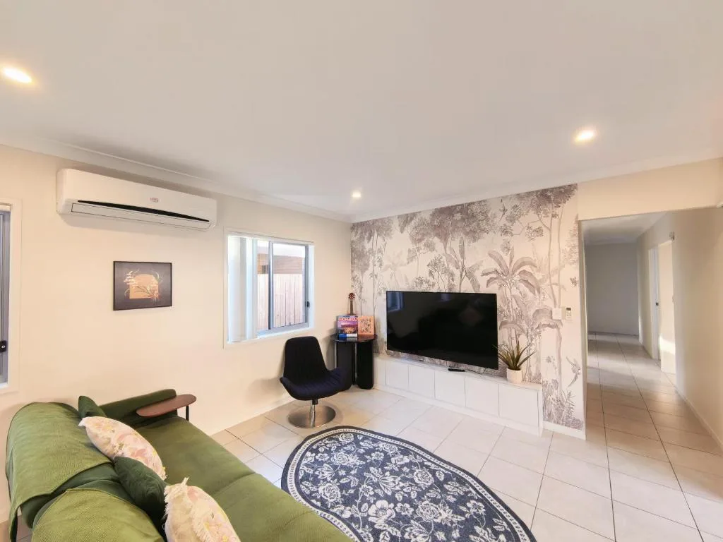 4b2b Coomera Comfort Lodge Near Theme Park & Westfield — 5