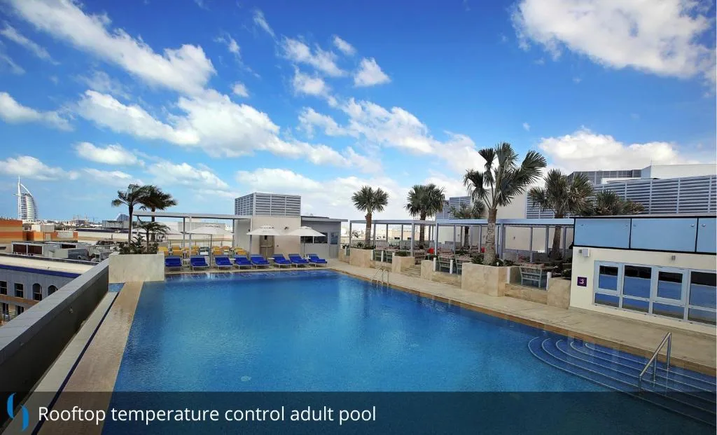 Grand Cosmopolitan Hotel — 4