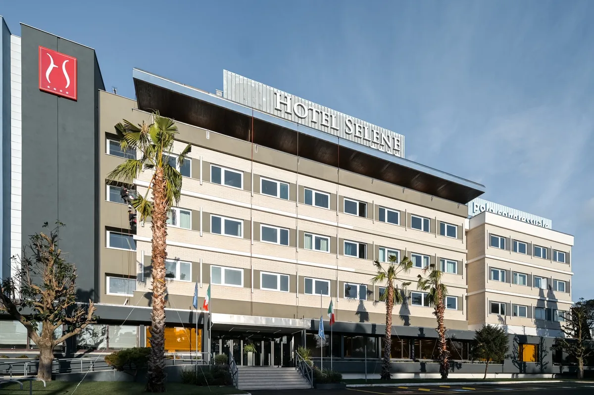 Hotel Selene — 3